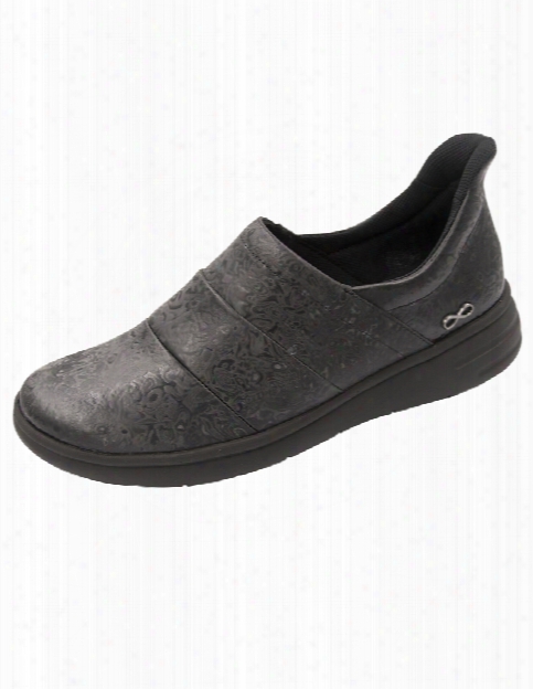 Infinity Footwear Breeze Slip Resistant Shoe - Black - Female - Women's Scrubs