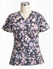 Vera Bradley Signature Painted Cut Vines Scrub Top - Print - female - Women's Scrubs